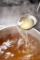 Bouillon Dashi chaud